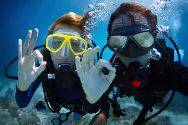 Advanced Open Water Diver Course - Take your diving skills to the next level
