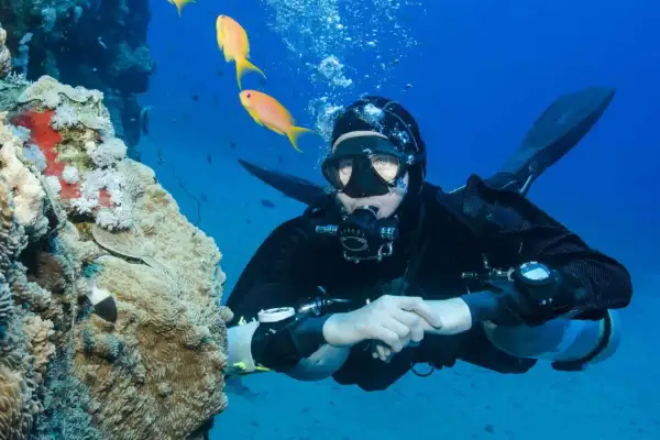 Sidemount Diving Course - Dive streamlined and balanced
