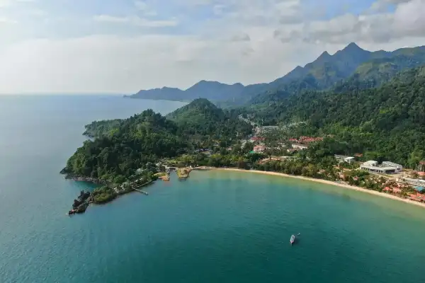 Day Trips Koh Chang – Snorkeling & Diving
