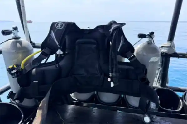 BCD พองตัวเองระหว่างดำน้ำ – ทำอย่างไร