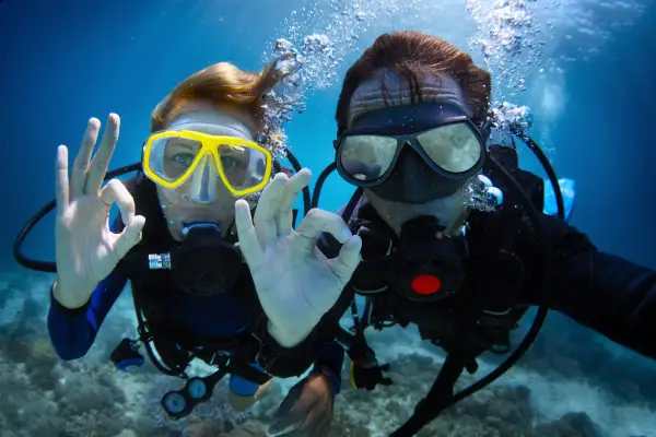 คอร์ส Advanced Open Water Diver เกาะช้าง – การฝึกดำน้ำลึกและคอร์สพิเศษ